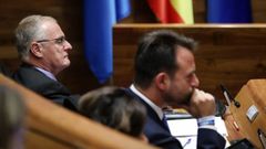 El portavoz en la Junta General del PP, Diego Canga (i), y el secretario general del partido en Asturias, �lvaro Queipo (d),