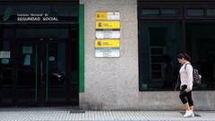 Oficina de la Seguridad Social en Vilagarc�a.