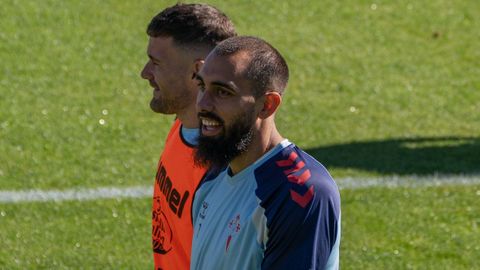 El jugador del Celta Borja Iglesias, en un entrenamiento reciente.