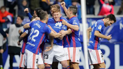 Gol Mossa Saul Berjon Rocha Johannesson Real Oviedo Sporting derbi Carlos Tartiere.Los futbolistas del Real Oviedo celebran el segundo gol de Mossa