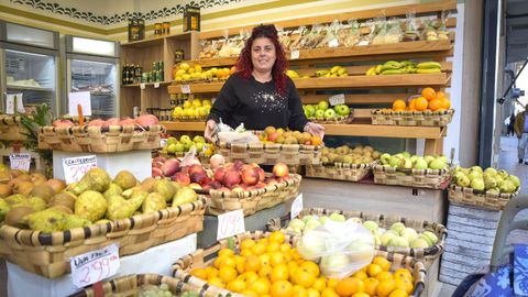 Fruteras con Alimentacin Isabel prepara descuentos o aprovecha la fruta sobrante para los animales