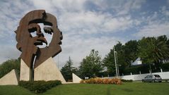 Monumento en memoria del Che Guevara, en Oleiros