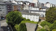 Edificio, cerca del centro de Lugo, donde se construirá el primer centro integral de atención a la salud mental de Galicia