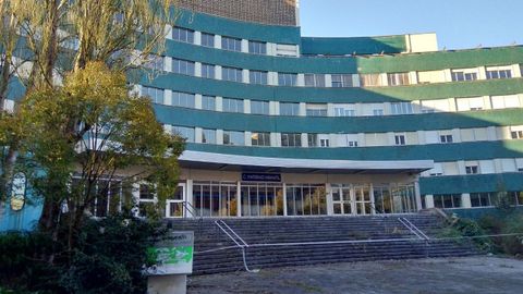 El antiguo hospital en Oviedo