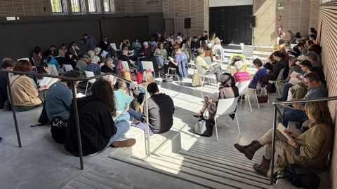 Primera sesin del programa LeComigo en la Casa das Mquinas