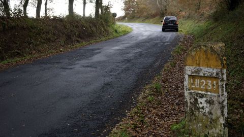 Imagen de la LU-231 entre Palas y Friol, a la que le restan 9 kilmetros por arreglar