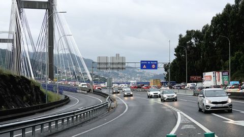 Foto de la AP-9 a su paso por Rande (Vigo)