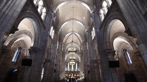 Nueva iluminaci�n de Covadonga