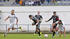 Imagen del pasado derbi entre el Boiro y el Noia disputado en Barra�a.