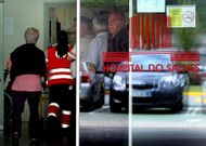 Los pacientes del Hospital do Salns debern trasladarse a Santiago para ir al especialista.