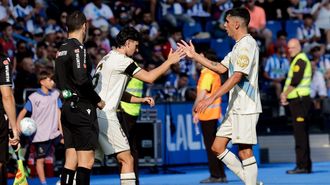 Diego Villares, en un cambio con Pat&ntilde;o