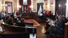 Momento en el que PSOE y DO votan juntos.