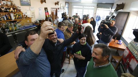 Celebracin en el bar Cascudo