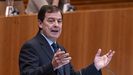 Imagen de Alfonso Fern�ndez Ma�ueco durante el debate de investidura de este martes.