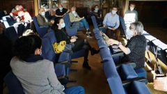 Representantes de diversas entidades culturales se dieron cita ayer en el Liceo de Ourense