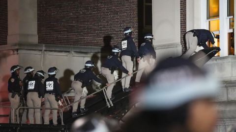 Desalojo policial en la Universidad de Columbia de Nueva York