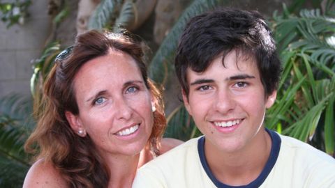Guille con su madre María José