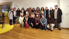 Foto de familia en el Museo Provincial de los integrantes de la Rede do Voluntariado Lucense