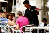 La hosteler�a es uno de los sectores que aglutina a m�s trabajadores extranjeros.