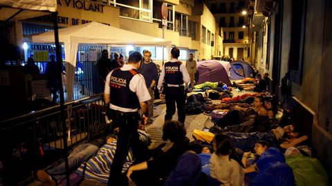 Un informe policial concluye que hubo �connivencia� entre la Generalitat y la c�pula de los Mossos para �maquillar� la actuaci�n de la polic�a catalana
