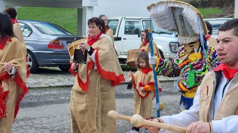 Os Labregos de Trives en el desfile de Manzaneda.