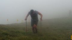Medio kil�metro de Monte Comado, en Barreiros