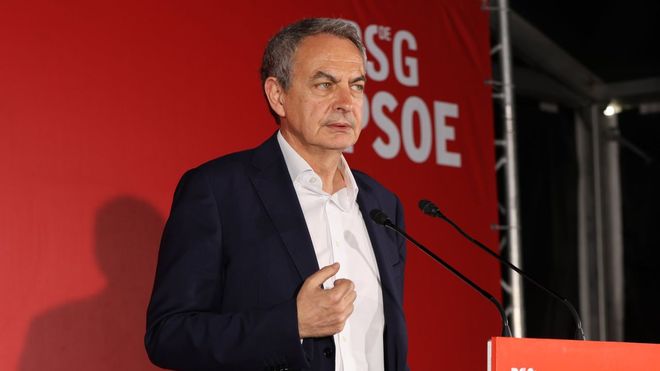Zapatero, durante un mitin del PSdeG en Lugo, en el 2023.