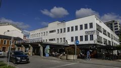 El edificio de la estaci�n de autobuses de Lugo data de 1975