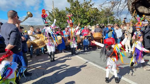 Ourense demuestra que es tierra de entroido.Fuli�n da Mourela pa' ac� en Manzaneda.
