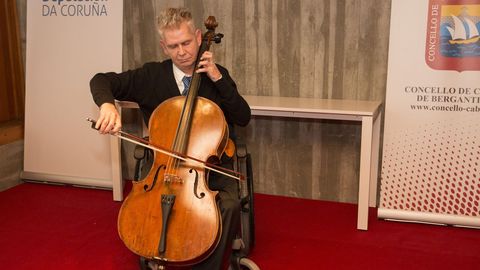 Concierto del violonchelista Vladimir Von Litvikh