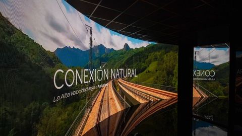 Exposición sobre el trazado de alta velocidad de Asturias en la Fidma