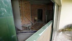 Imagen del acceso al inmueble de A Rocheira tras el robo de la madrugada del pasado d�a 11.