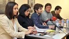 Presentaci�n de Ferrol en Com�n, en marzo del 2015. En la imagen, Sa�nza Ruiz, Esther Leira, Jorge Su�rez, Carlos del R�o y �lvaro Montes