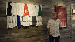 Faustino Seijas inaugur� su exposici�n �Cor e Trazos� en la galer�a boirense