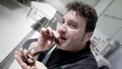 La receta gallega de bombones de patatas fritas y licor de ortiga