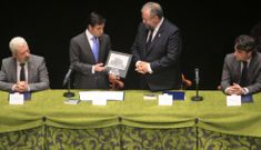 Los alcaldes de Ferrol y Lugo intercambiaron regalos en su reencuentro anual. <span lang= es-es >fotos</span><span lang= es-es > jos� pardo</span><span lang= es-es > </span>