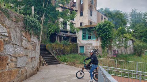 Incendio en Casa de Ba�os en Ourense