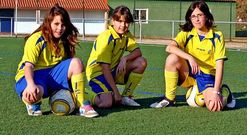 As rapazas que xogan ao f�tbol combaten os estereotipos no deporte