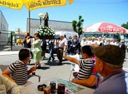 El barrio de O Para�so, en Ordes, estuvo ayer de fiesta patronal. 