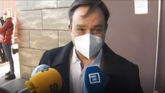 El jesuita acusado de abusar sexualmente de una alumna de un colegio de Gij�n, cuando era menor de edad, a su llegada a la Audiencia Provincial de Gij�n