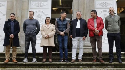 Jacobo Alonso, Pablo Rodr�guez, Merchi Mart�nez, �scar M�ndez, Fernando Sabar�s, Alfonso Misa y Alexandre Est�vez son siete de los nueve alcaldes ped�neos que todav�a quedan en Galicia, ocho de los cuales est�n en Pontevedra y uno en Ourense