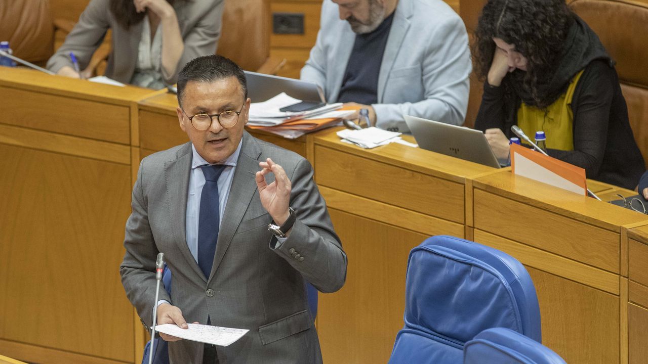 La Xunta defiende que las mutuas colaboren en las pruebas diagnósticas de las bajas laborales