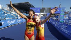 Susana Rodr�guez y su gu�a, Sara P�rez, tras cruzar la meta en la final de las Series Mundiales