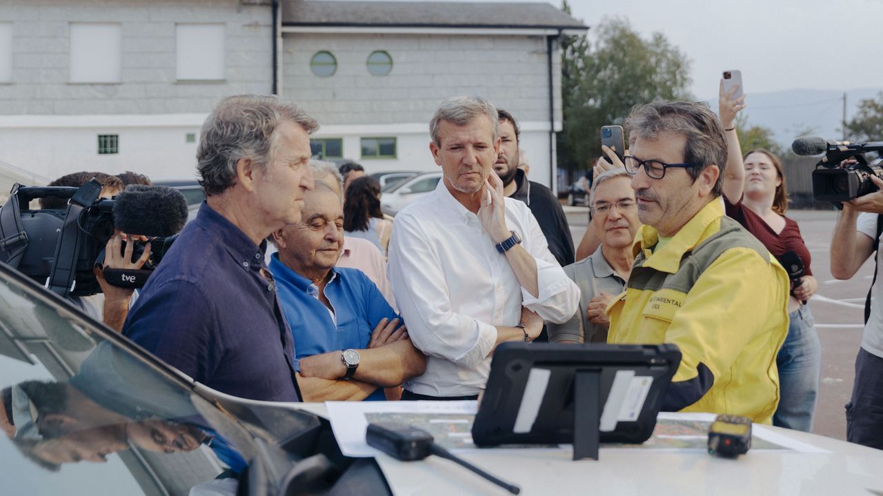 Feijoo pide en Ourense colaboración ciudadana contra el «terrorismo incendiario»