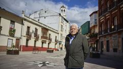 �ngel Fern�ndez elige como su rinc�n la praza Maior de O Barco. Aqu� naci�, creci� y tuvo su primer trabajo