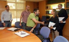 El comit� de empresa de Elnosa se reuni� con V�zquez y Conde en Santiago. 