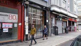 Edificio en Ram�n y Cajal 9-11, donde un narcopiso tiene amedrentadas a 80 familias
