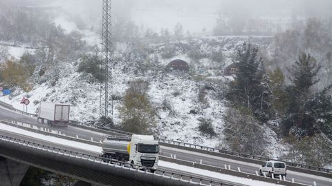 Imagen de la circunvalaci�n por la A6