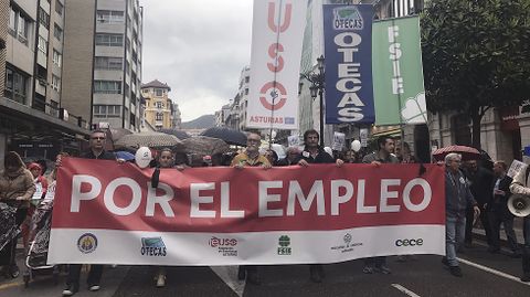 Los docentes de la concertada exigen al Gobierno del Principado el mantenimiento del empleo.Los docentes de la concertada exigen al Gobierno del Principado el mantenimiento del empleo 