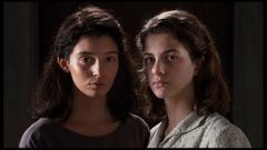 Las protagonistas de la serie La amiga estupenda, basada en las novelas de Elena Ferrante